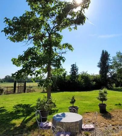 Du Clos Paisible Nyaraló